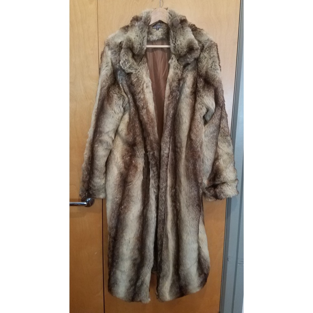 Fashion Nova Plus Faux Fur Coat Sz 3XL